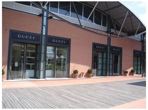 prada outlet in rome|florence factory outlet.